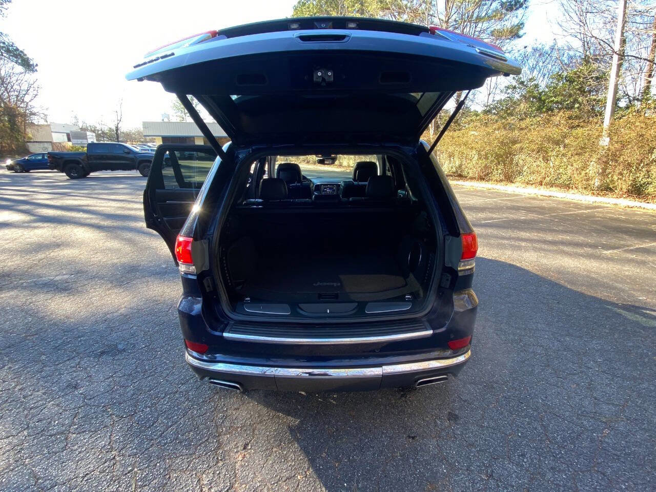 Used 2018 Jeep Grand Cherokee Summit w/ Skid Plate Group image 64