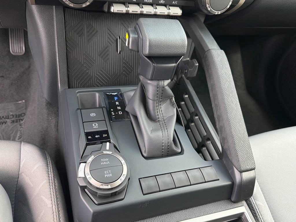 New 2026 Toyota Tacoma SR5 AWD/4WD image 18