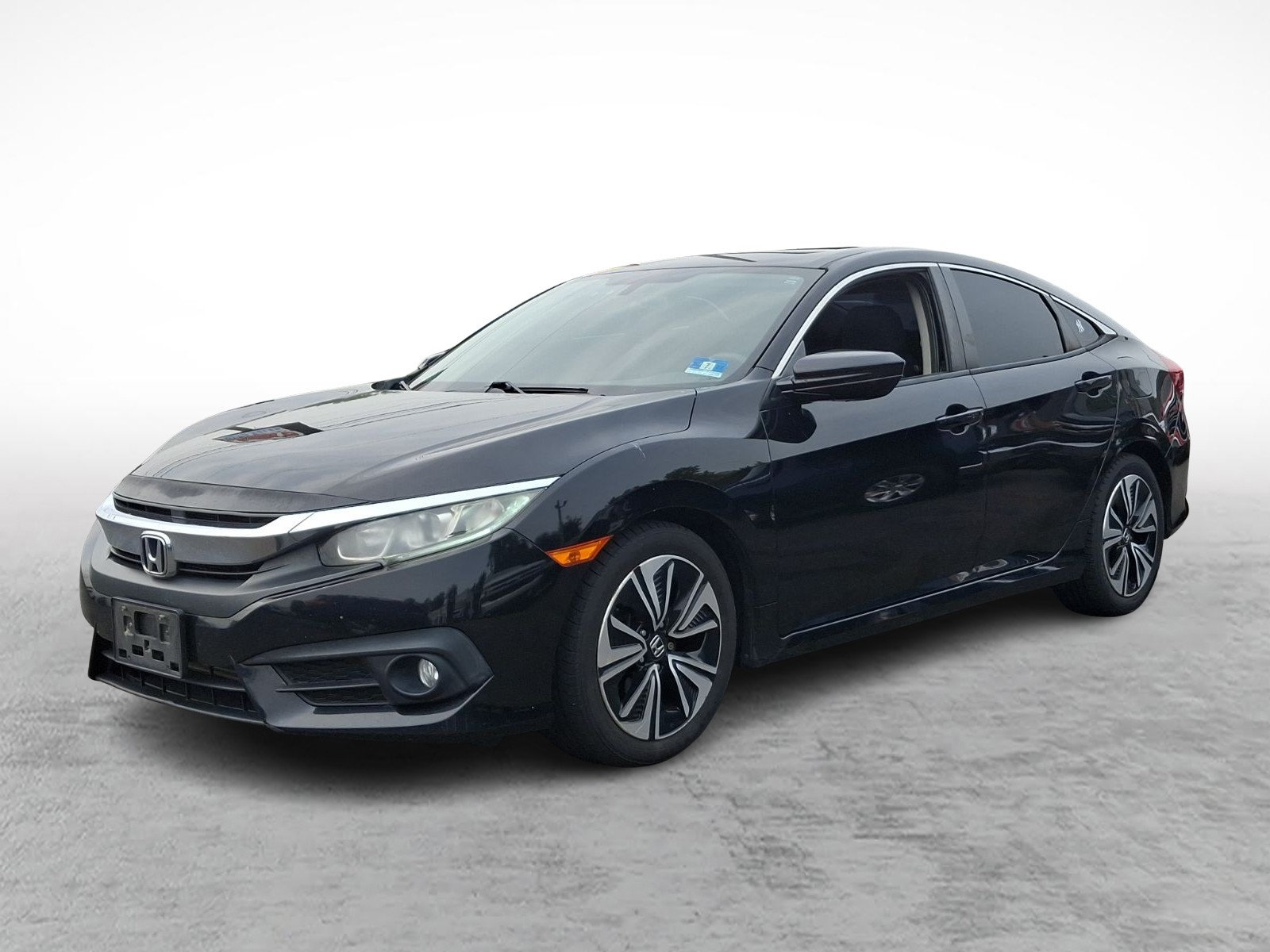 Used 2018 Honda Civic EX-T image 3