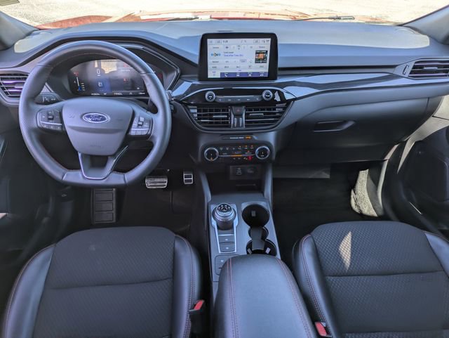 Used 2024 Ford Escape ST-Line w/ Cold Weather Package FWD image 17