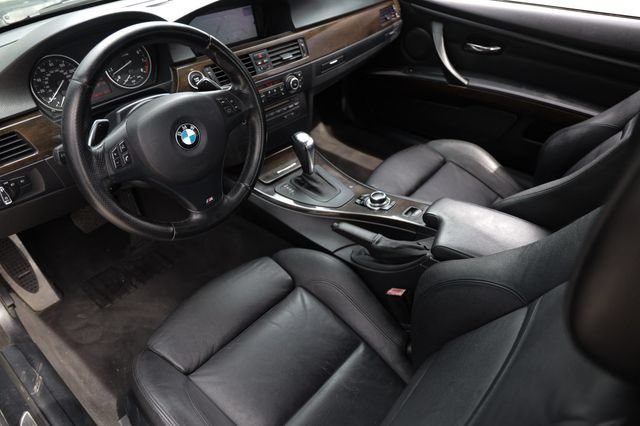 Used 2013 BMW 335i Convertible RWD image 6