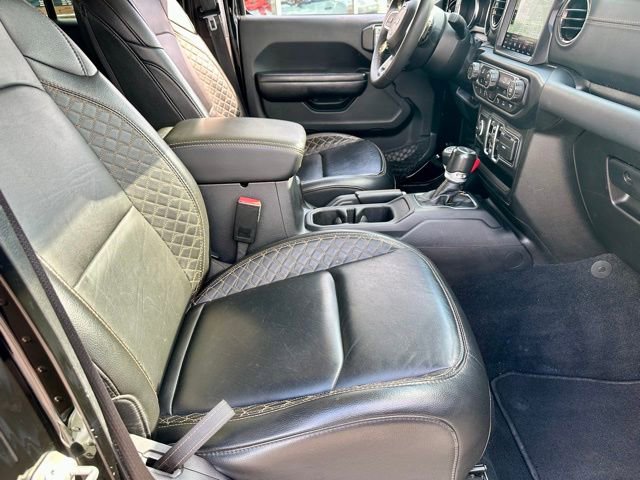 Used 2023 Jeep Gladiator Overland AWD/4WD image 24