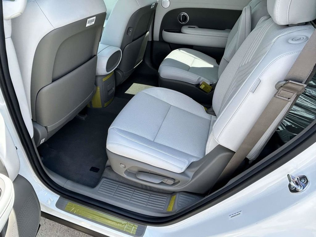 New 2026 Hyundai Palisade SEL Premium FWD image 10