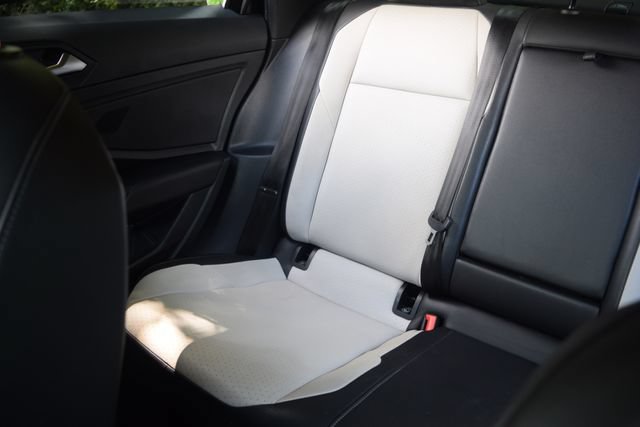 Used 2020 Volkswagen Jetta R-Line FWD image 15