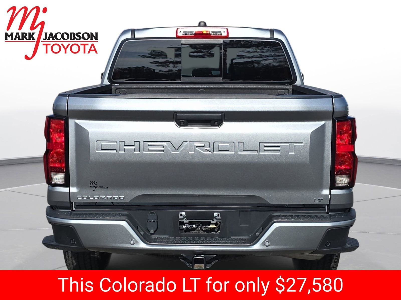 Used 2023 Chevrolet Colorado LT w/ LT Convenience Package II image 12
