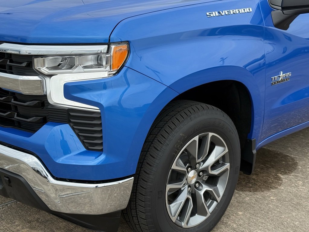 New 2026 Chevrolet Silverado 1500 LT image 2
