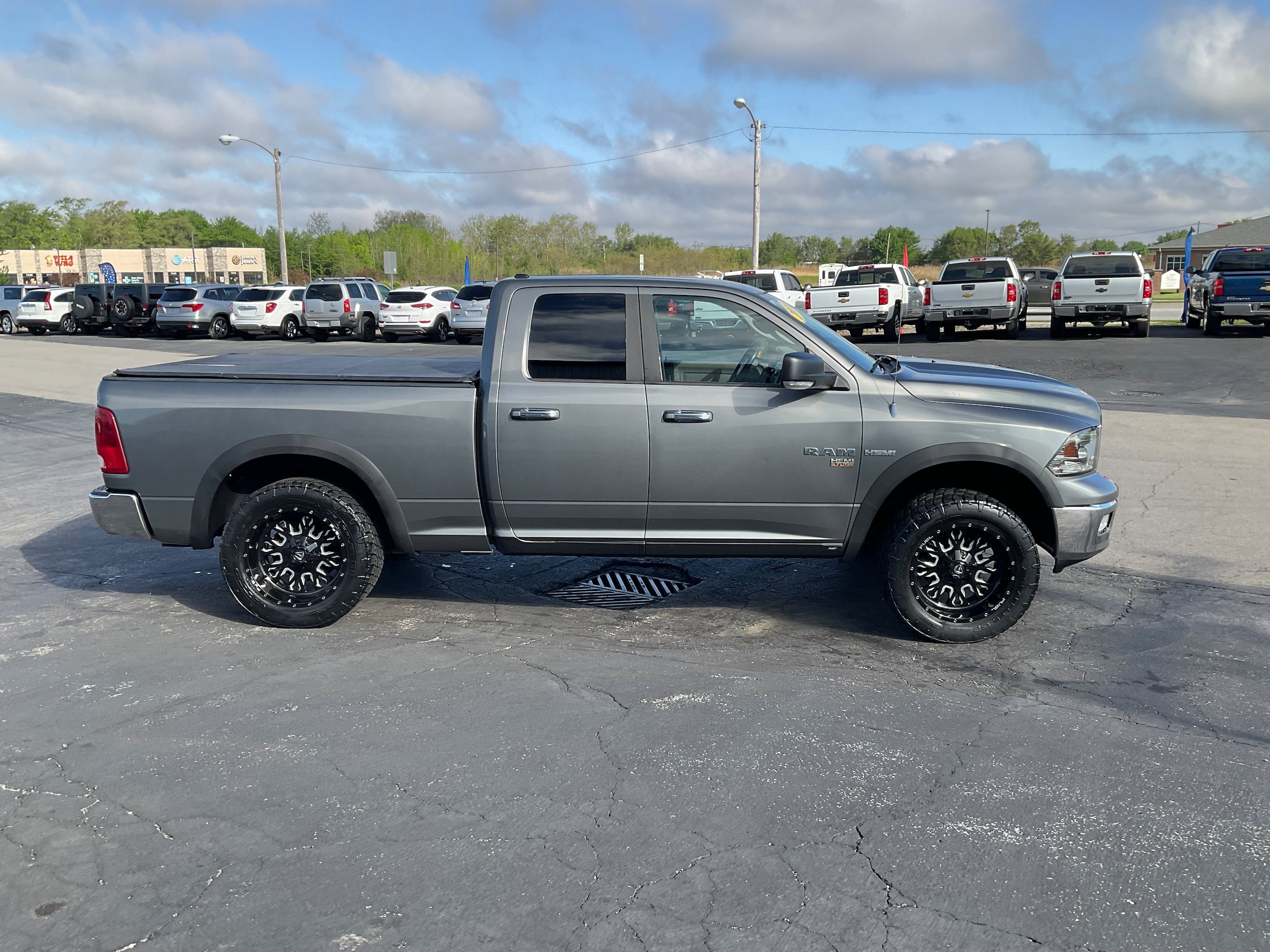 Used 2010 Dodge Ram 1500 Truck SLT w/ Big Horn Regional Pkg AWD/4WD image 4