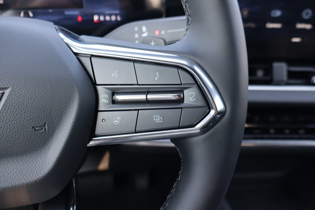 New 2027 Chevrolet Equinox LT FWD image 9