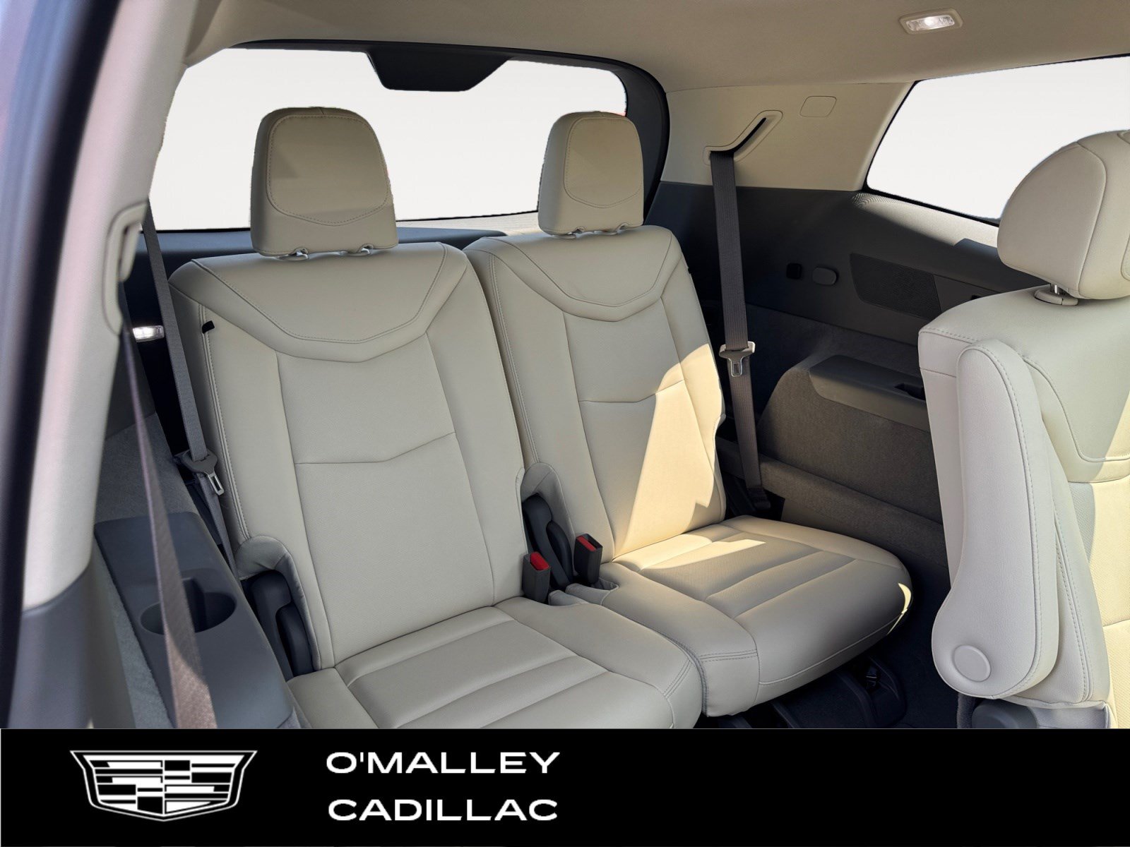 Certified 2024 Cadillac XT6 Premium Luxury w/ Technology Package AWD/4WD image 13