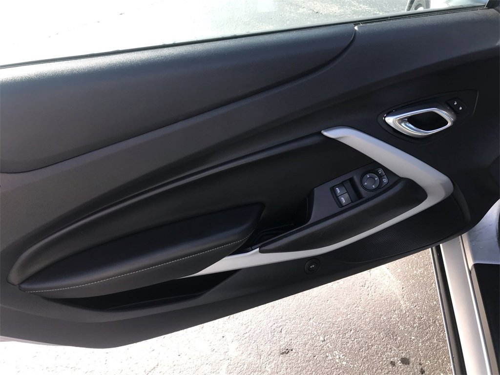 Used 2018 Chevrolet Camaro LT image 13