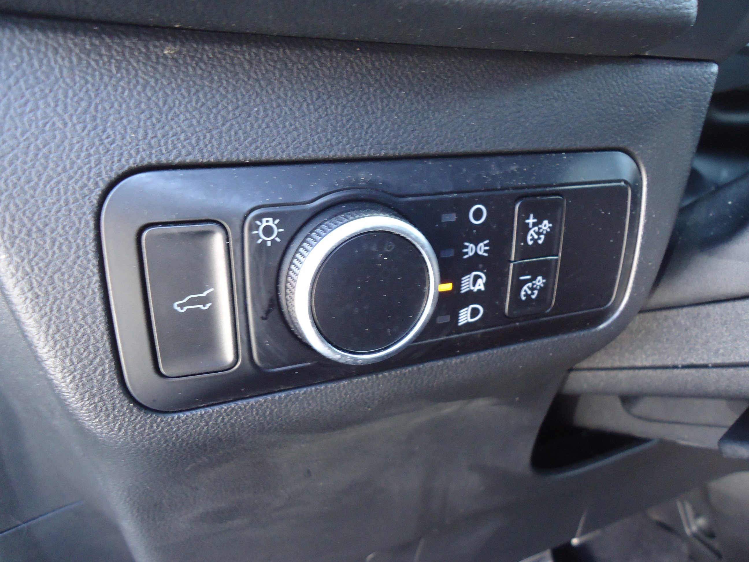 Used 2023 Ford Escape ST-Line w/ Tech Pack #1 AWD/4WD image 14