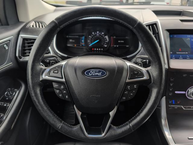 Used 2020 Ford Edge Titanium w/ Equipment Group 301A AWD/4WD image 18