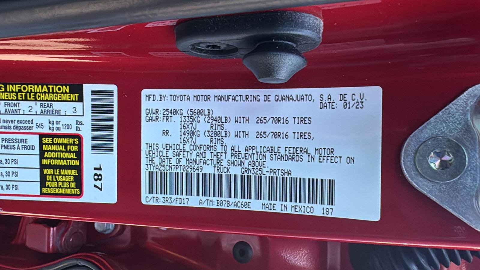 Used 2023 Toyota Tacoma TRD Sport image 23