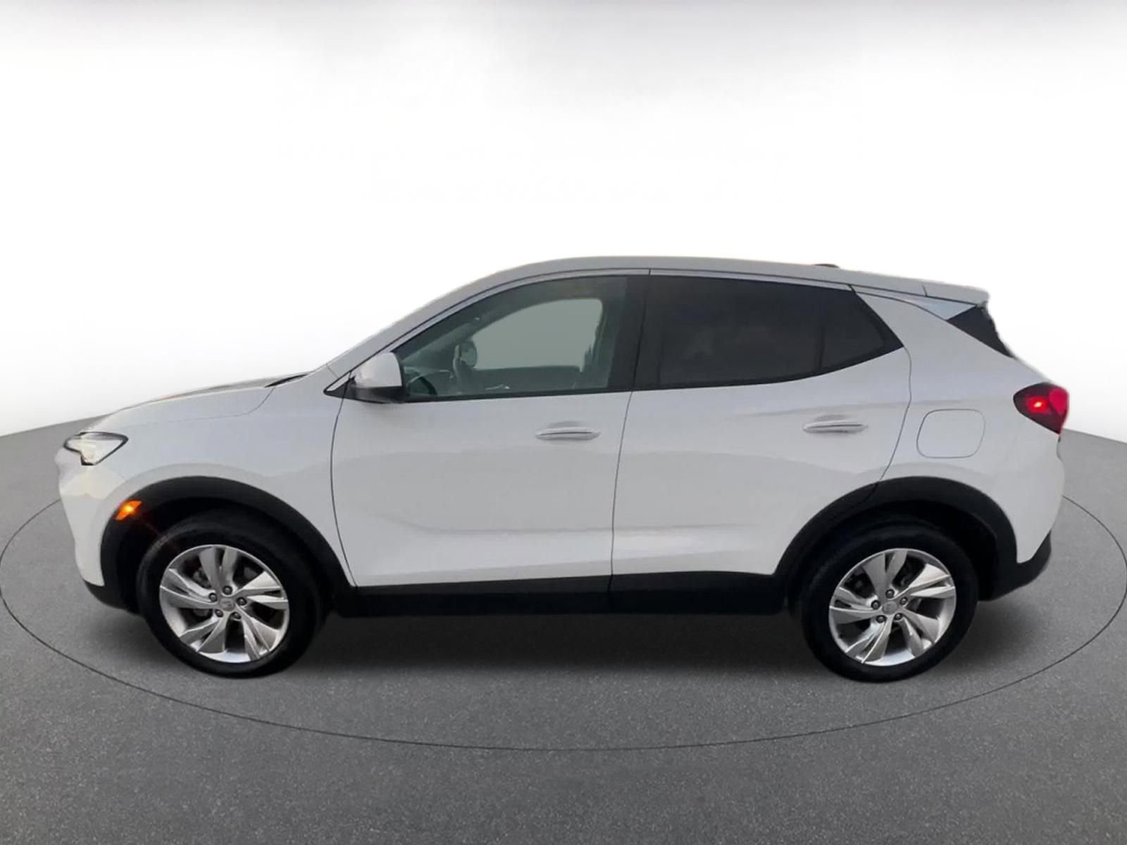Used 2025 Buick Encore GX Preferred image 9
