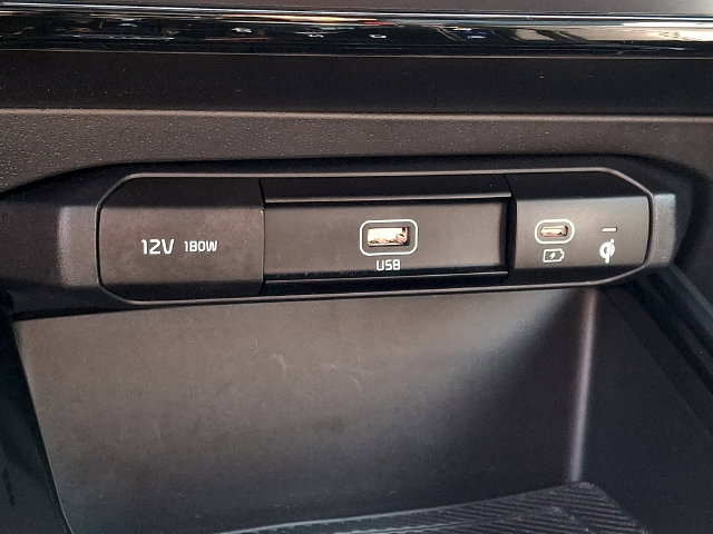Used 2023 Kia Niro Wave w/ Wave Preserve Package FWD image 26