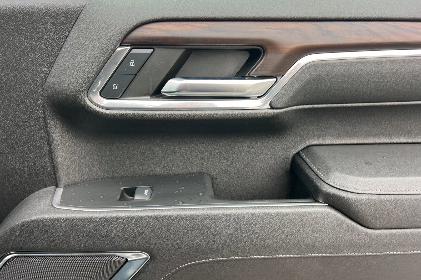 Used 2024 GMC Sierra 1500 SLT image 20