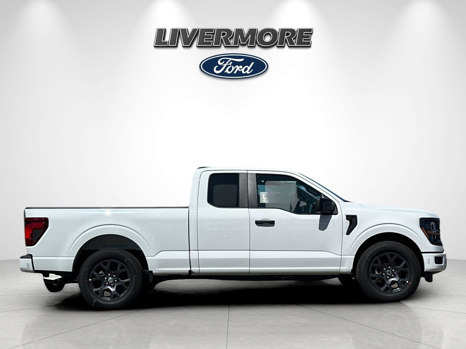New 2026 Ford F150 STX w/ Equipment Group 200A RWD image 2