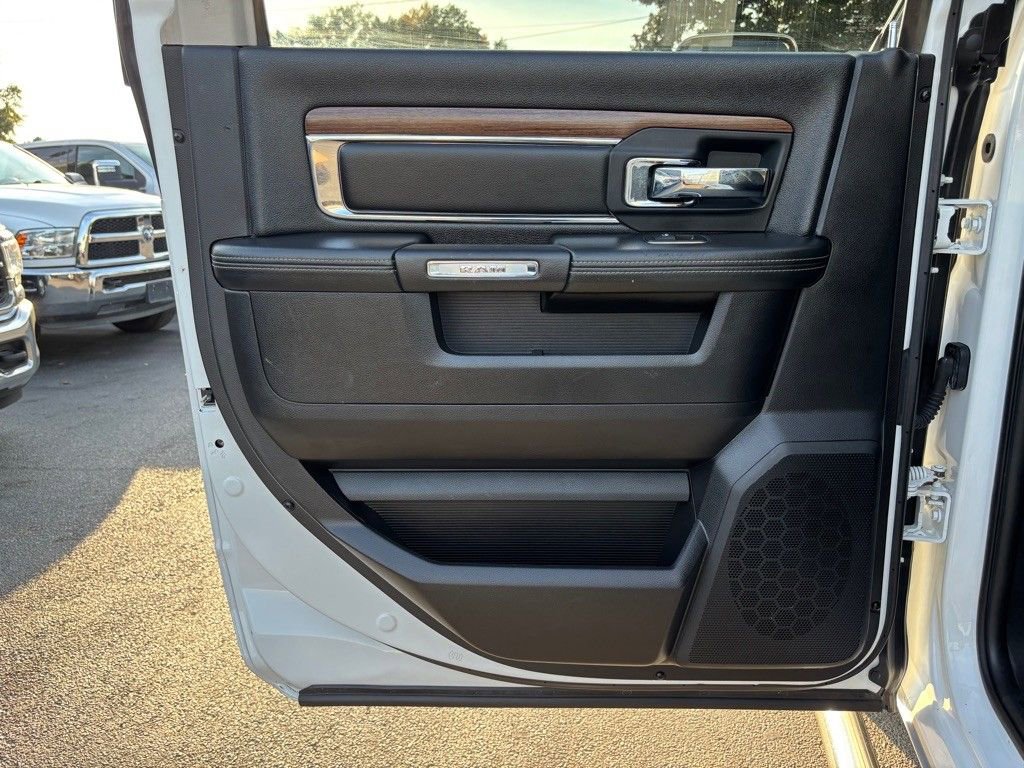 Used 2014 RAM 2500 Laramie image 21