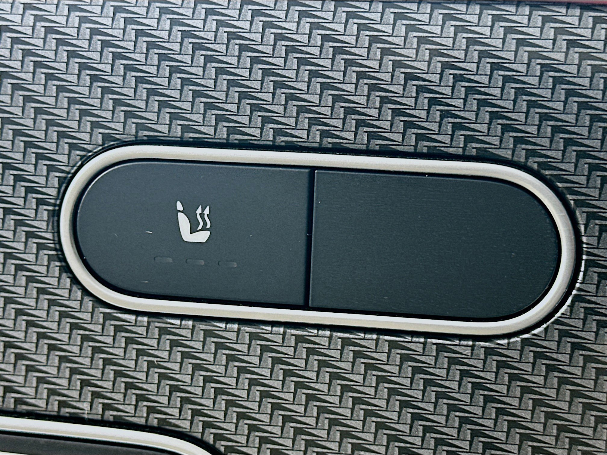 Certified 2023 Mercedes-Benz GLB 35 AMG 4MATIC image 26