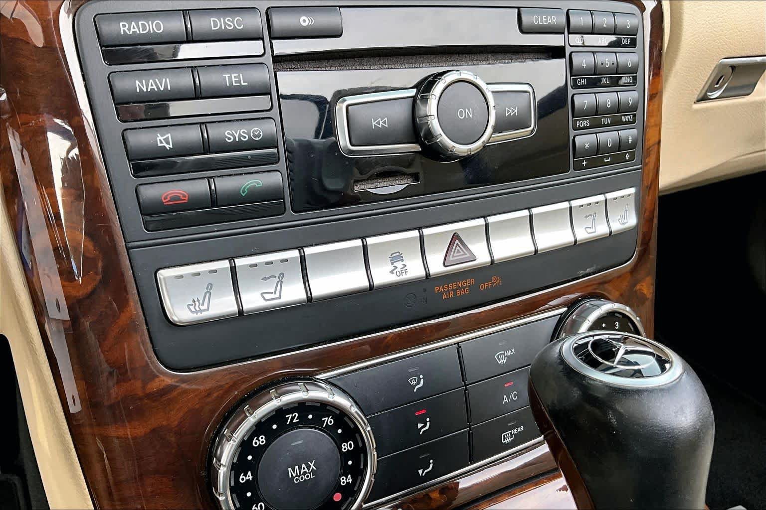 Used 2012 Mercedes-Benz SLK 350 image 30