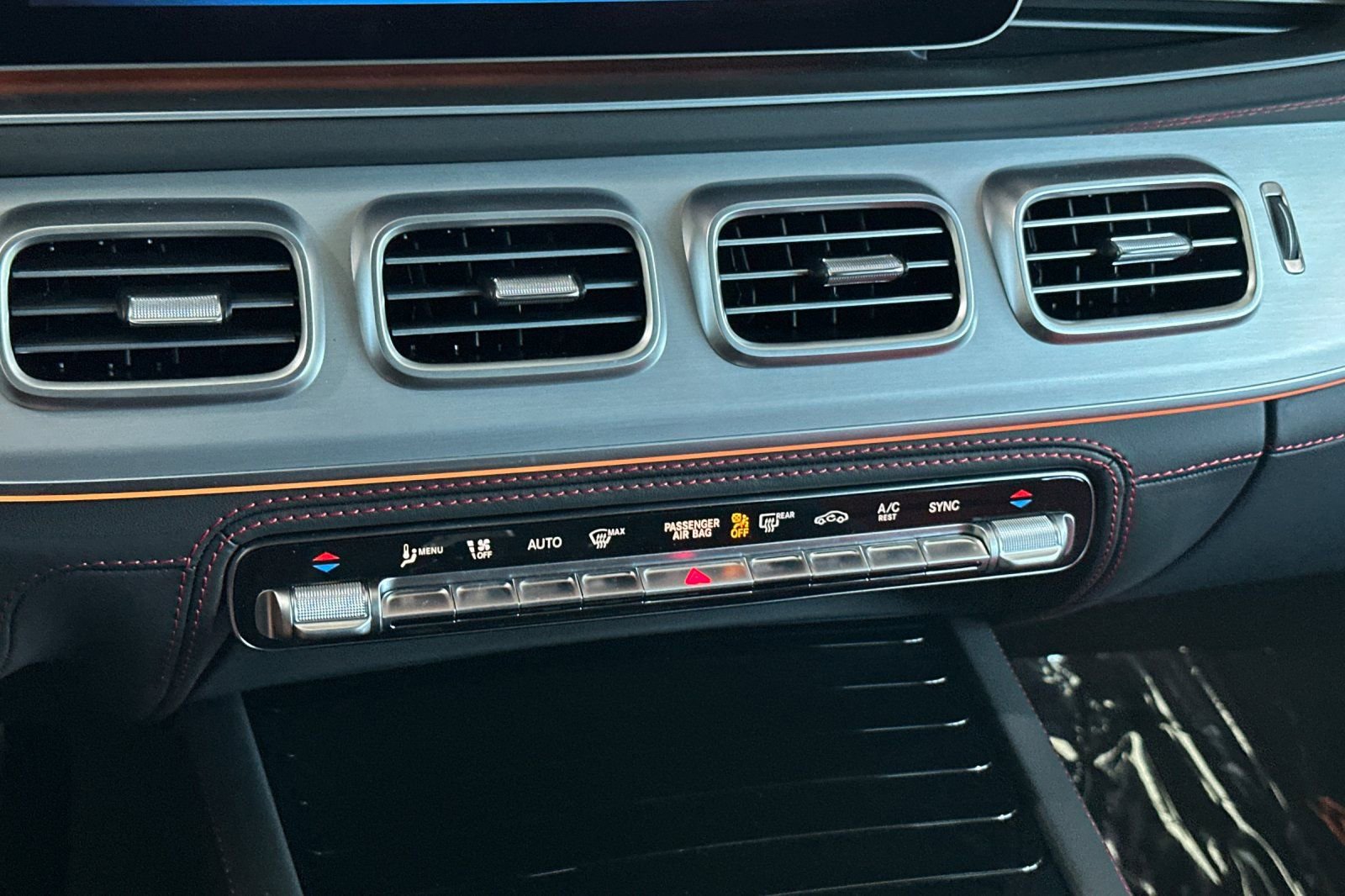 New 2025 Mercedes-Benz GLE 63 AMG S image 18