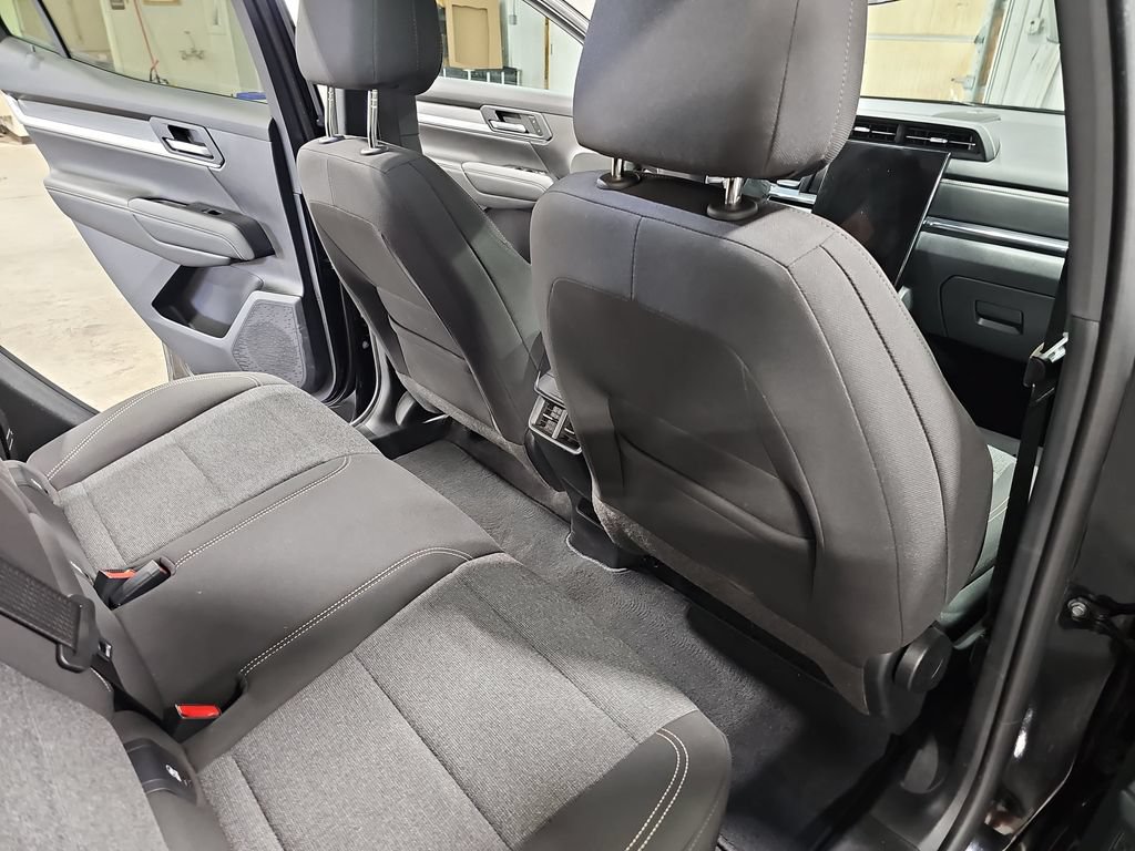 Used 2025 GMC Terrain Elevation AWD/4WD image 11