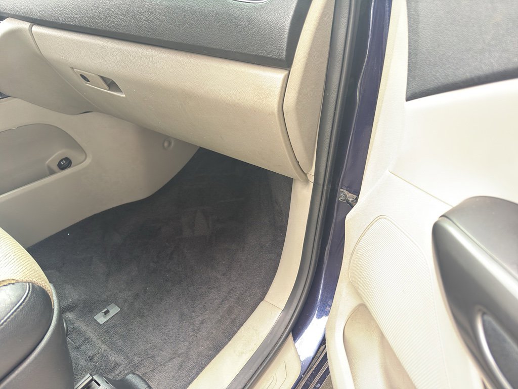 Used 2019 Kia Sedona EX image 19