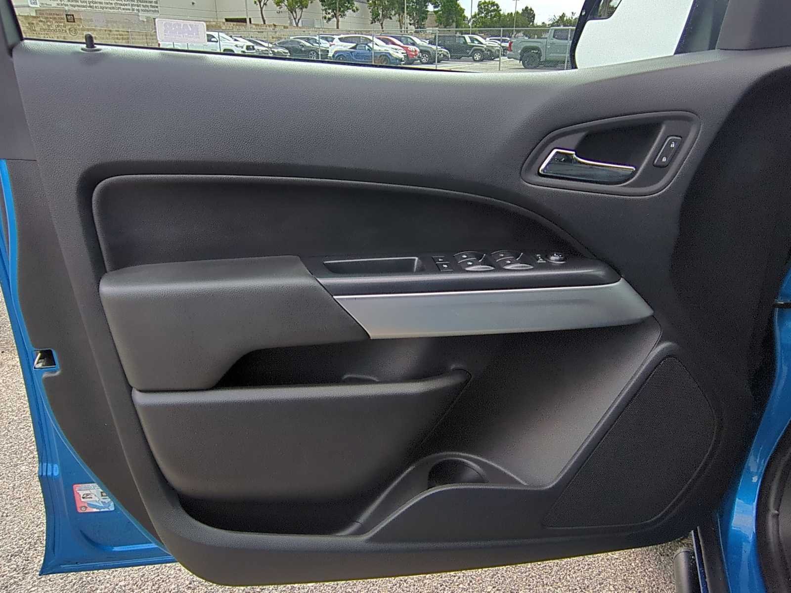 Used 2022 Chevrolet Colorado LT w/ Luxury Package AWD/4WD image 10