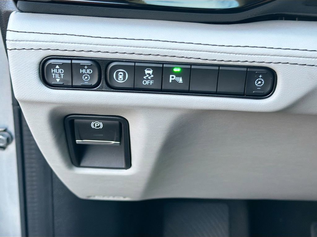 Used 2023 Acura MDX SH-AWD w/ Advance Package image 36