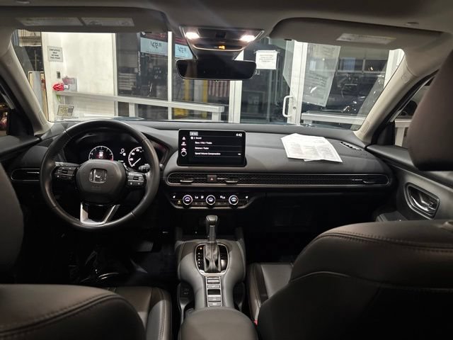 Used 2026 Honda HR-V EX-L image 35