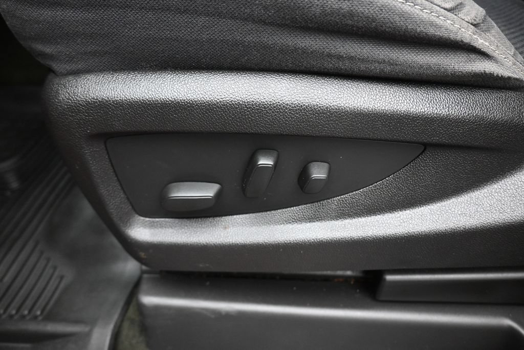 Used 2016 Chevrolet Silverado 1500 LT w/ All Star Edition AWD/4WD image 12