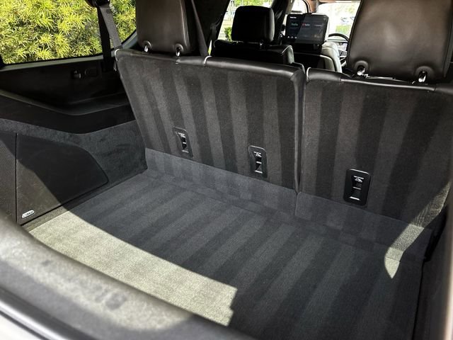 Used 2023 Cadillac Escalade ESV Sport Platinum image 36