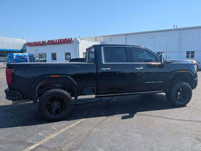 Used 2024 GMC Sierra 2500 Denali Ultimate w/ Max Trailering Package image 9