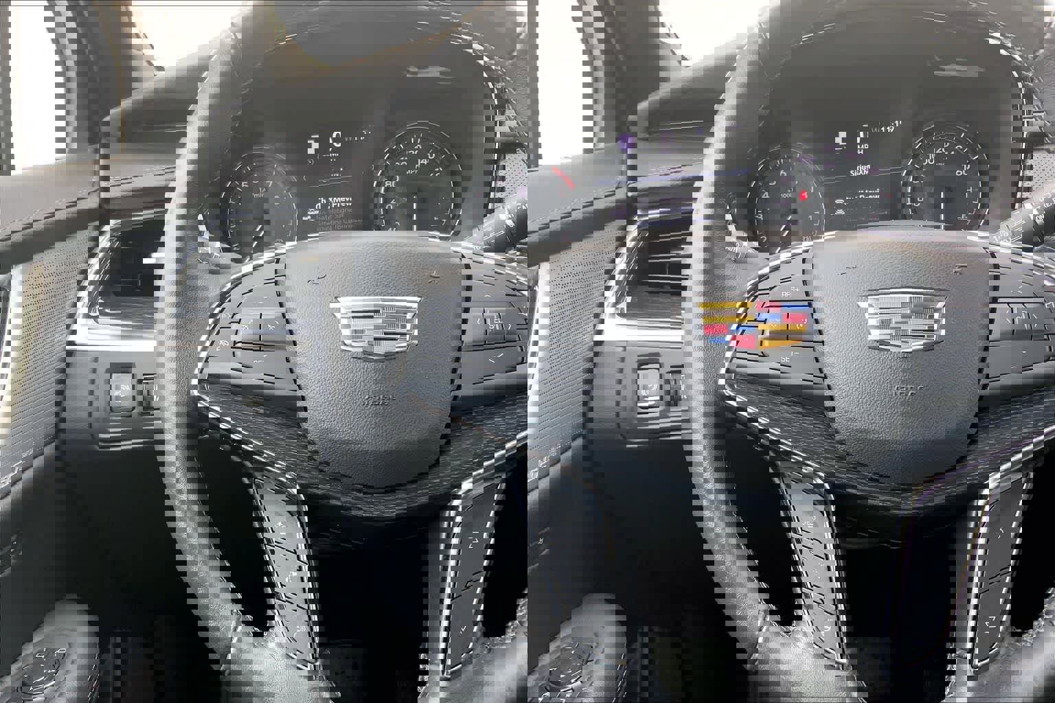 Used 2023 Cadillac XT5 Premium Luxury w/ Technology Package image 24