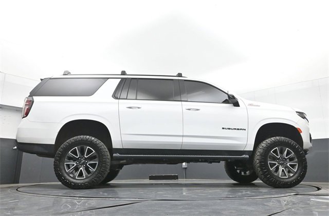 Used 2023 Chevrolet Suburban Z71 w/ Luxury Package image 55