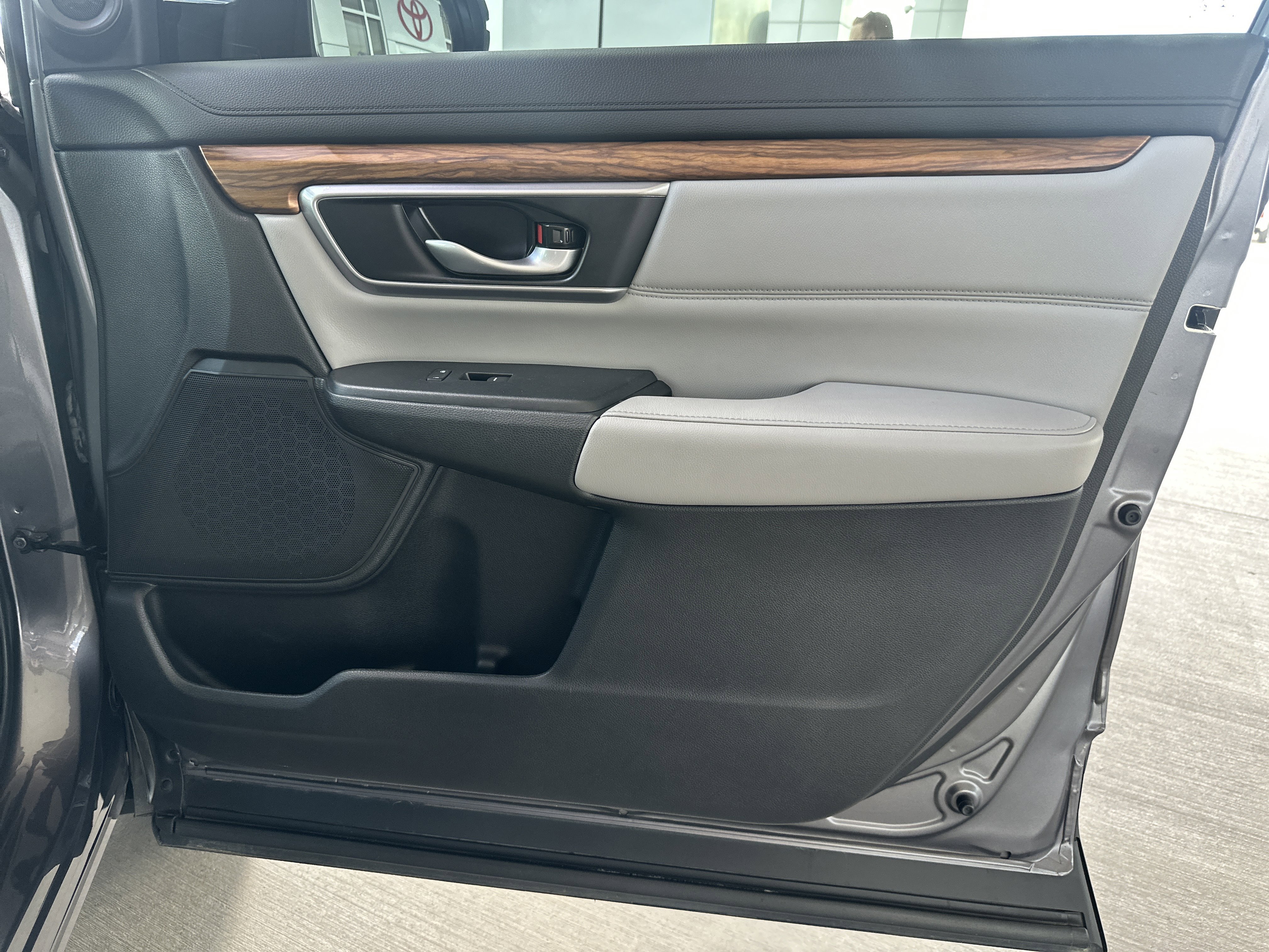 Used 2021 Honda CR-V EX-L image 18