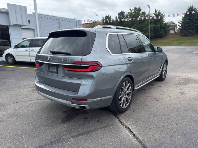 Used 2024 BMW X7 xDrive40i image 7