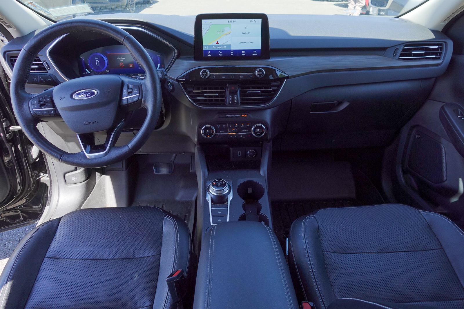 Used 2020 Ford Escape Titanium AWD/4WD image 10