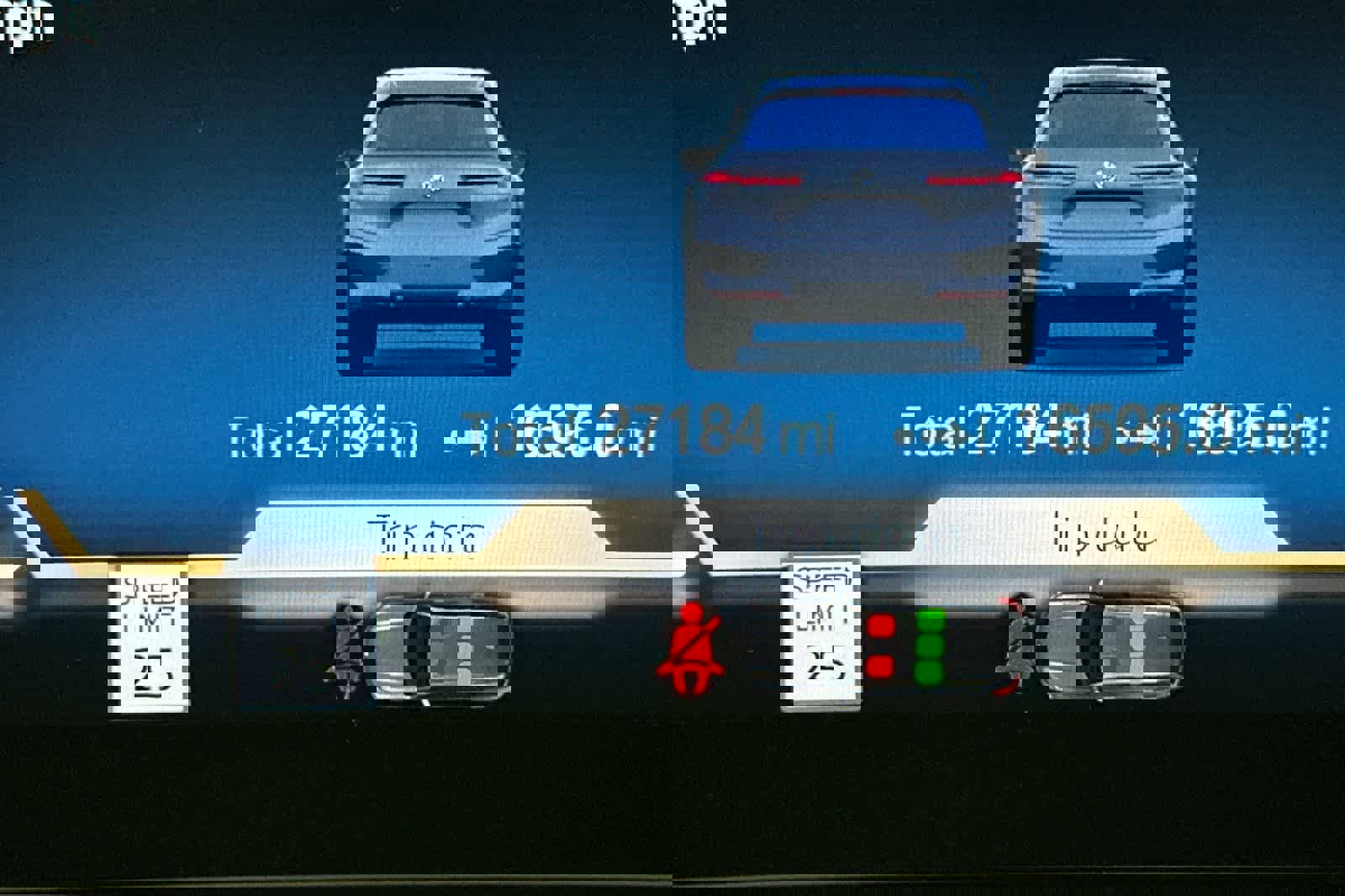 Used 2023 BMW iX xDrive50 w/ Sport Package image 26