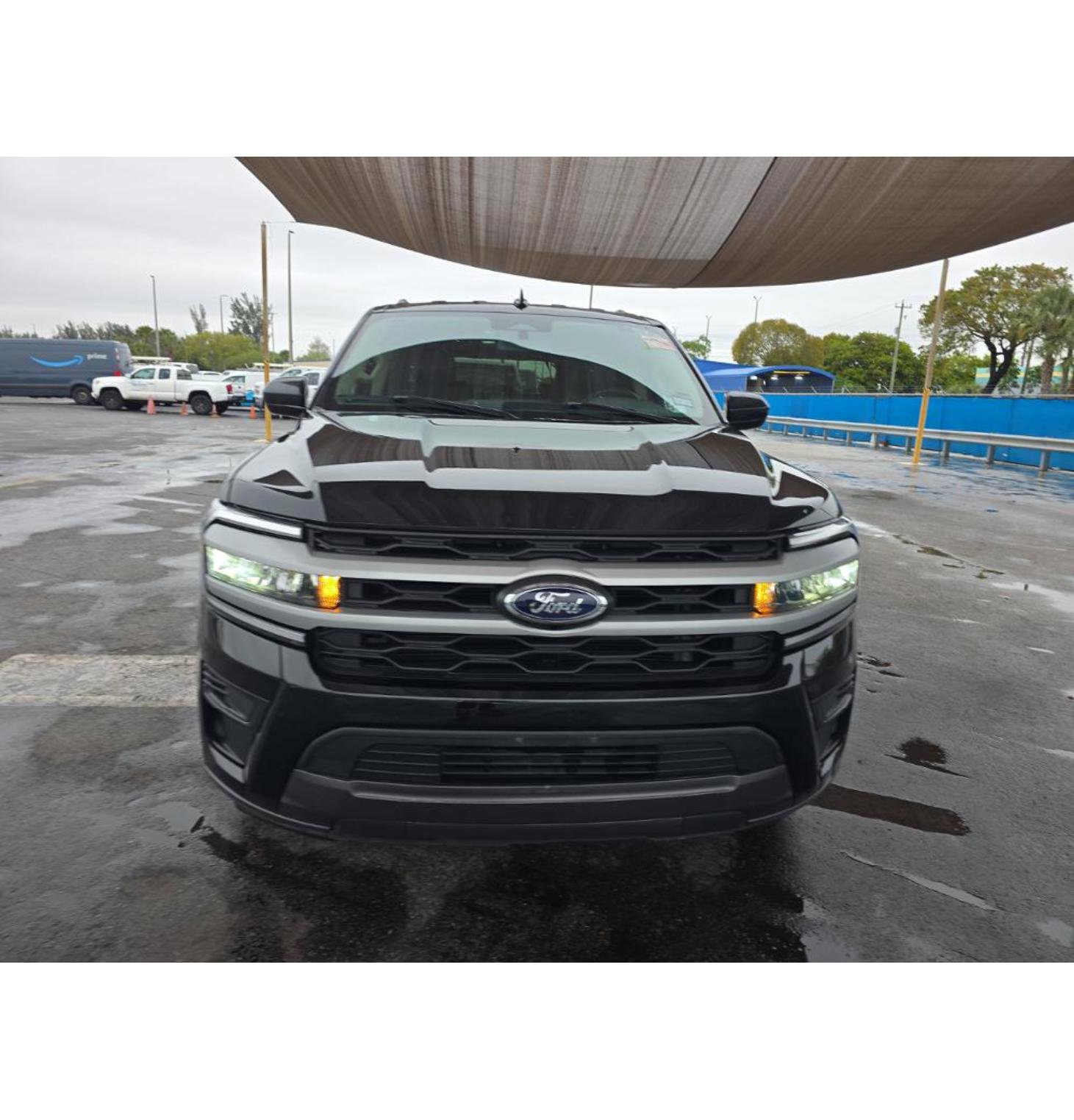 Used 2024 Ford Expedition Max XLT image 29