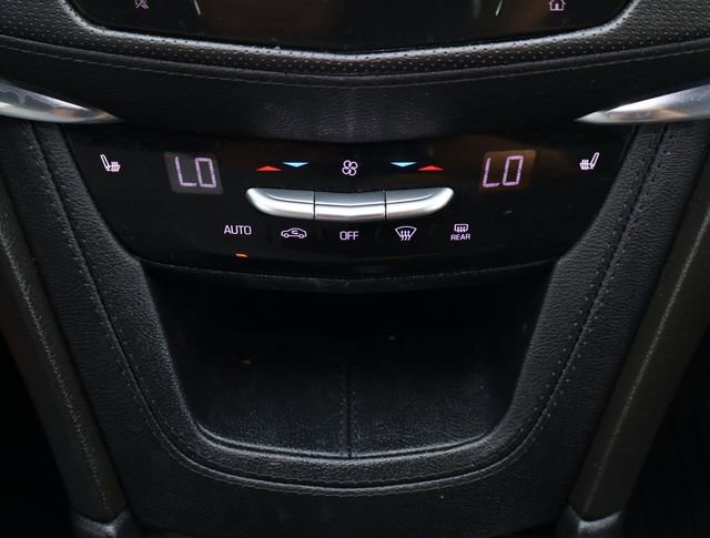 Certified 2023 Cadillac XT6 Luxury FWD image 32