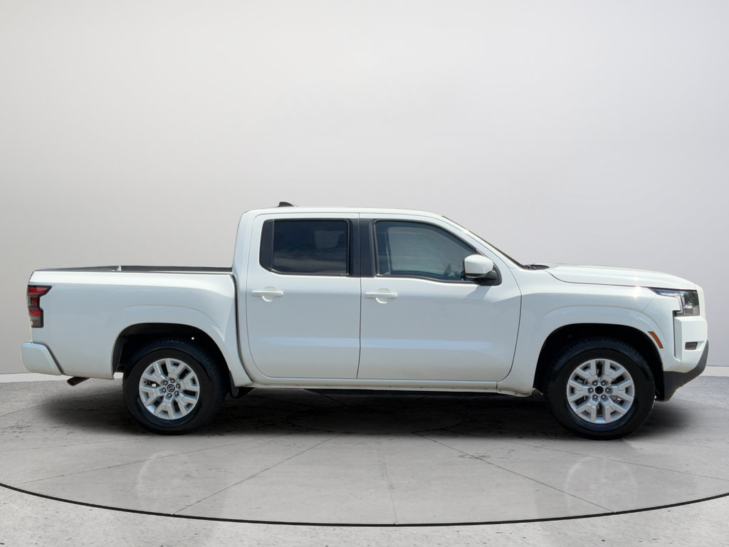 Used 2022 Nissan Frontier SV RWD image 6