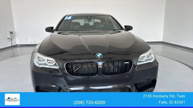 Used 2016 BMW M5 RWD image 29