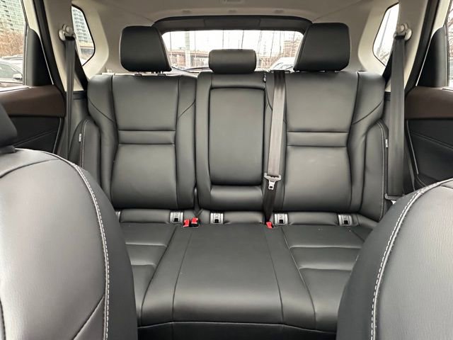 Used 2023 Nissan Rogue SL w/ SL Premium Package image 9