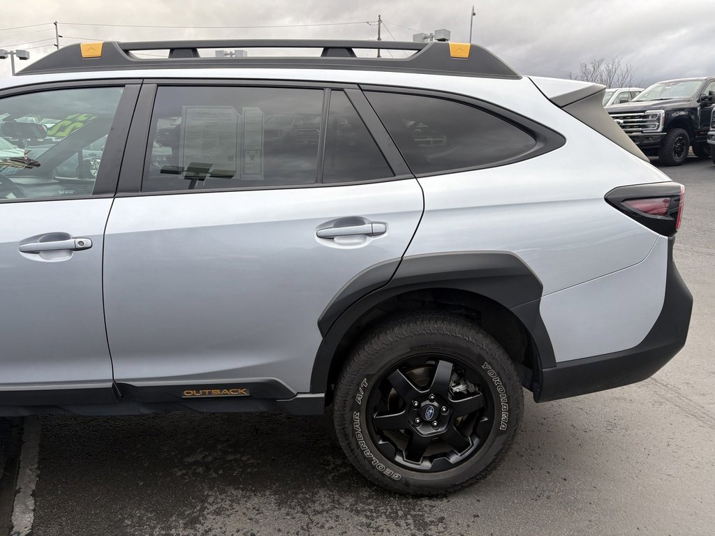 Used 2022 Subaru Outback Wilderness image 13