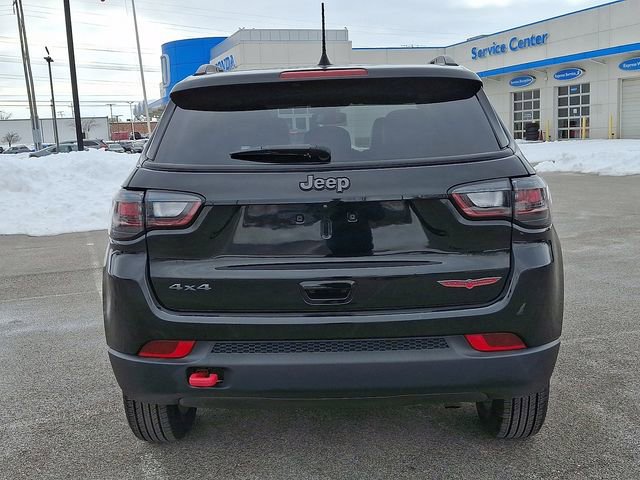 Used 2022 Jeep Compass Trailhawk w/ Trailhawk Elite Group image 9