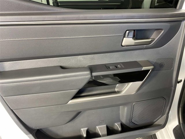 Used 2025 Toyota Tundra Limited image 26