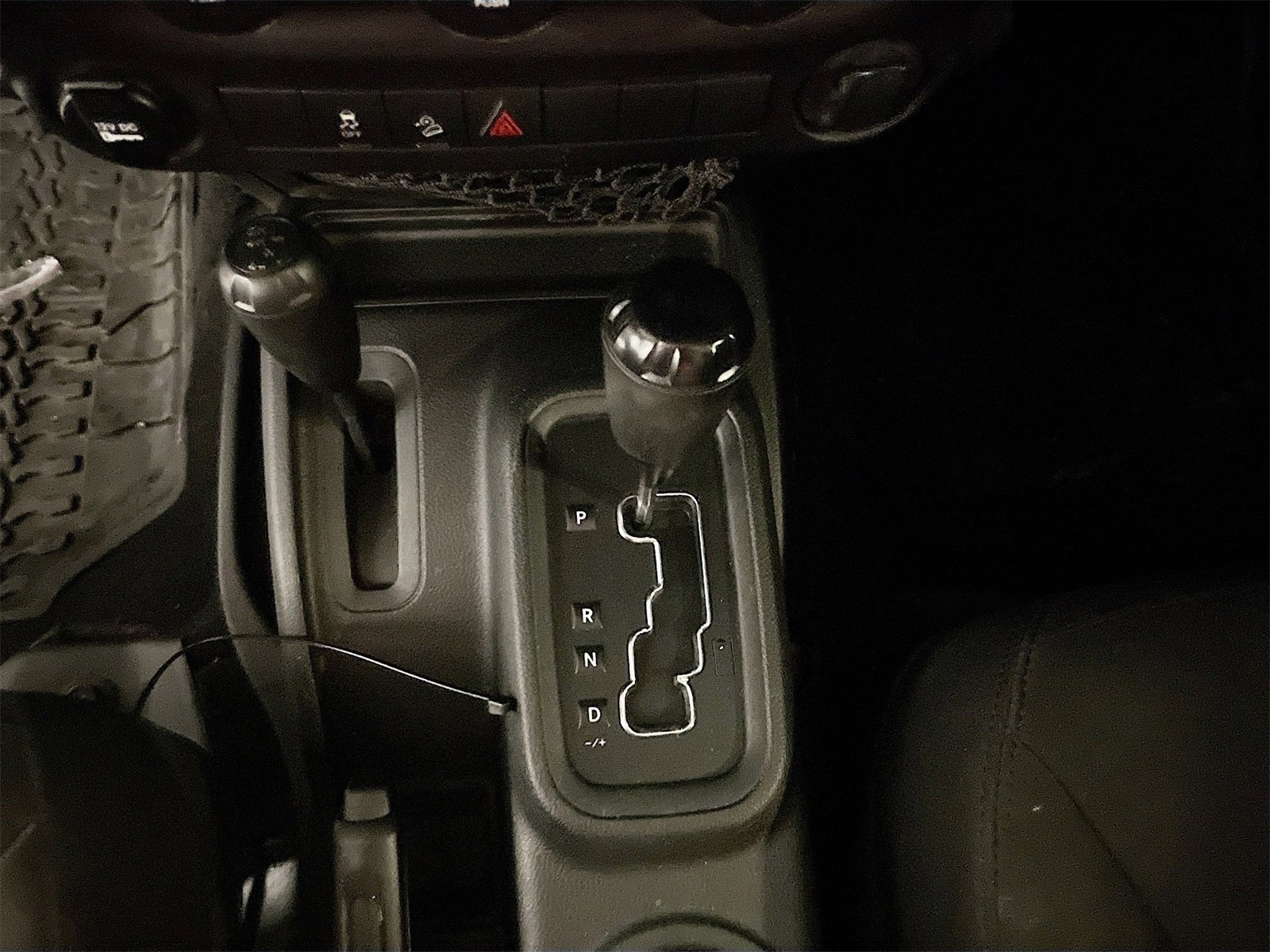 Used 2017 Jeep Wrangler Unlimited Sport w/ Mopar Chrome Edition Group image 15