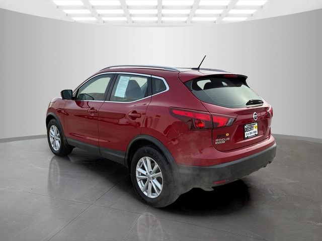 Used 2018 Nissan Rogue Sport SV w/ SV Technology Package image 6