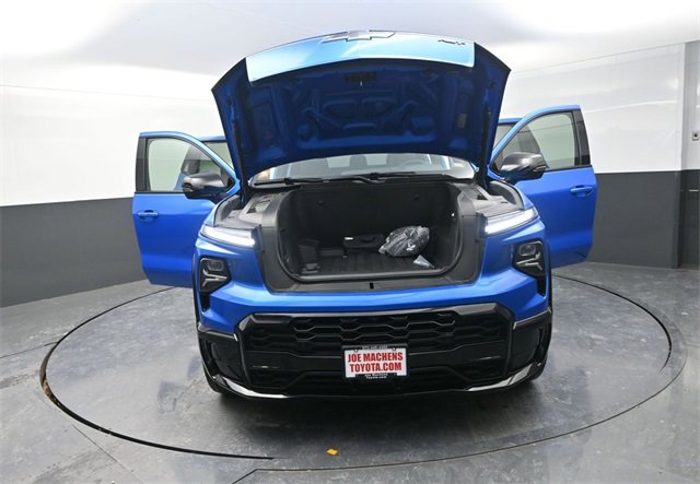Used 2025 Chevrolet Silverado EV RST image 40